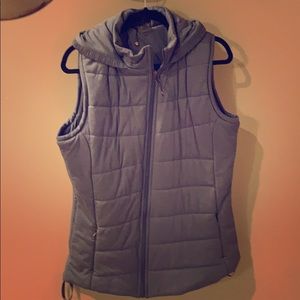 Women’s puffer jacket